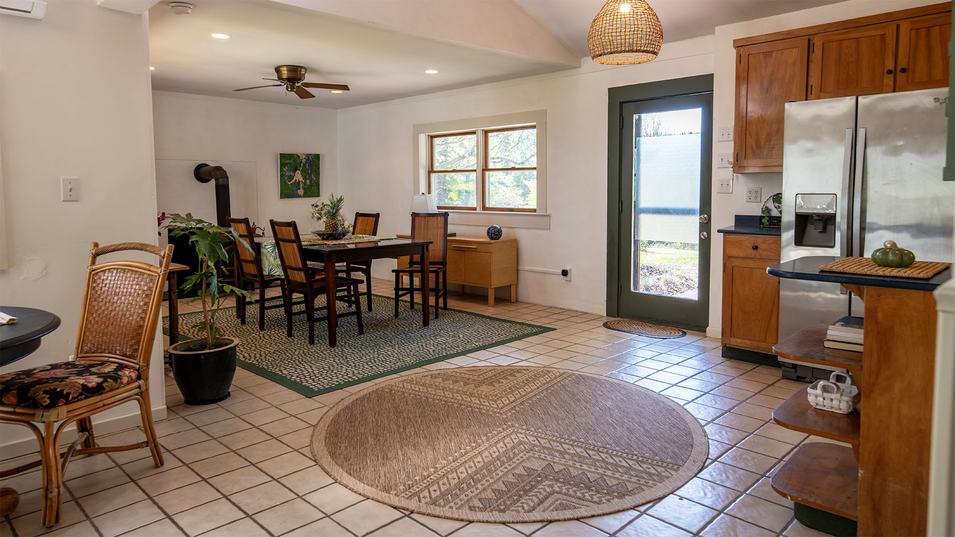 Entrance at 4177 Rolling Road in Scottsville Virginia