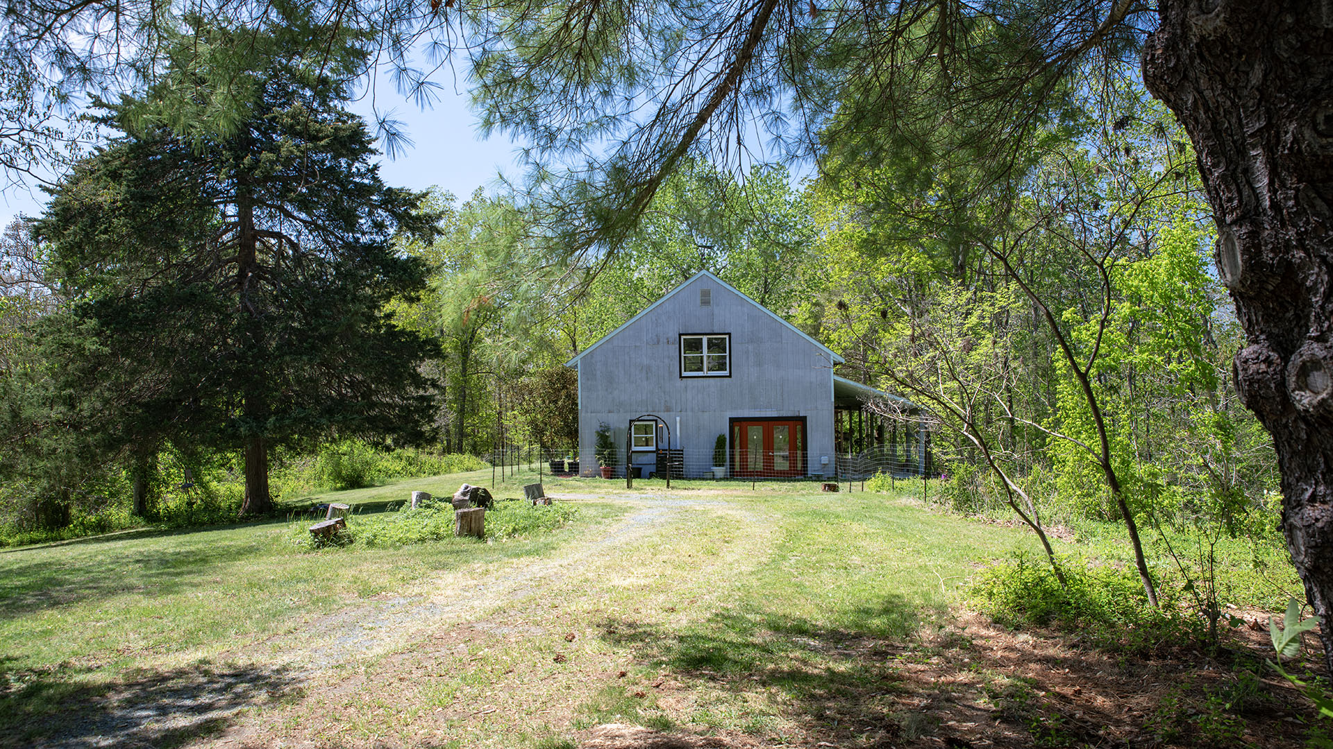 Detached studio building at Scottsville VA home