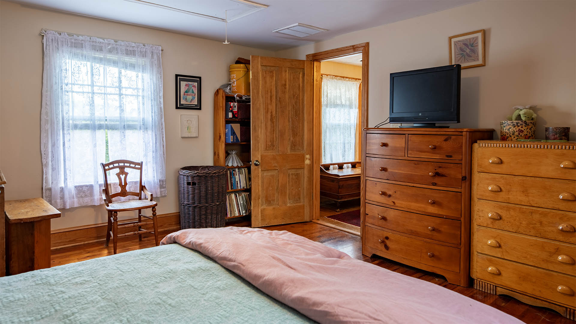 small farm for sale in Staunton Virginia