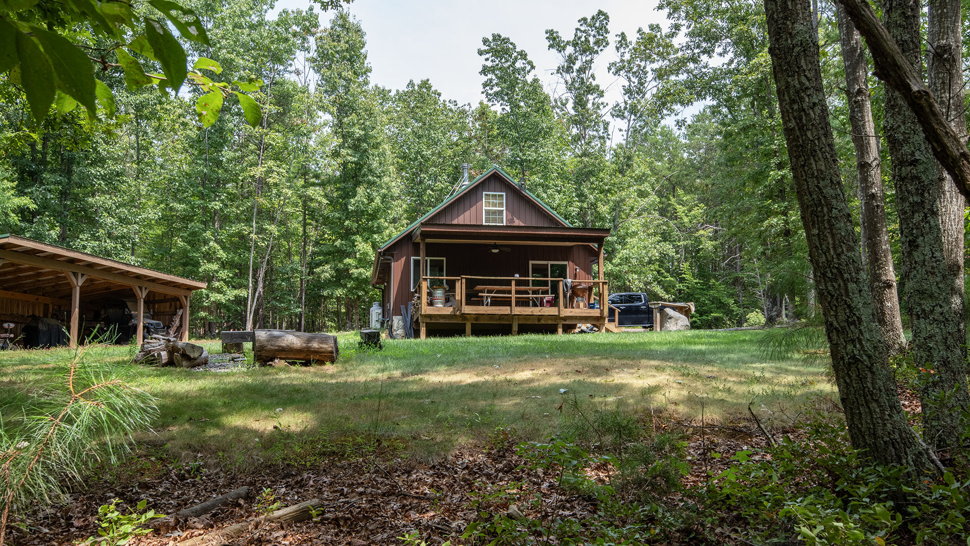 hunting cottage on Louisa County Virginia farm